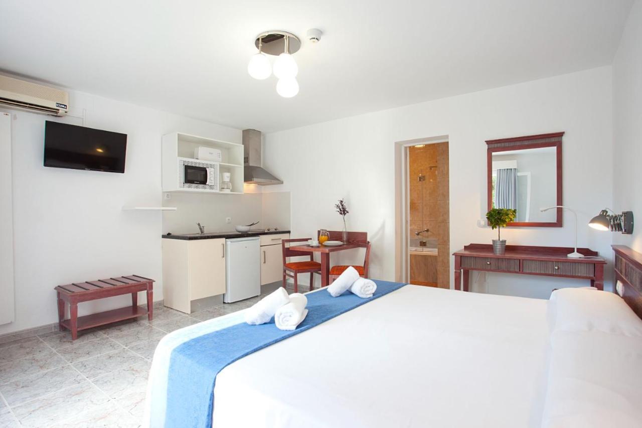 Apartamentos Cala Murada Tennis المظهر الخارجي الصورة