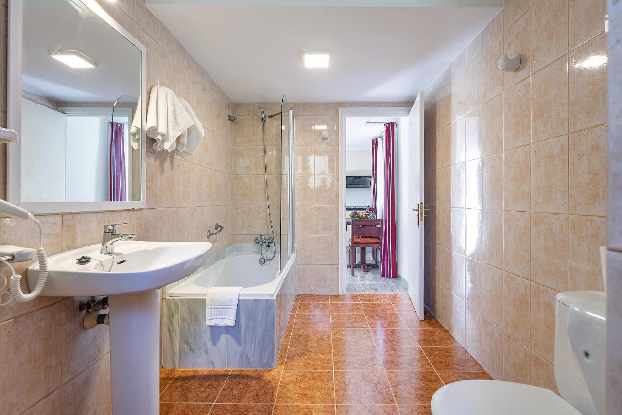 Apartamentos Cala Murada Tennis المظهر الخارجي الصورة