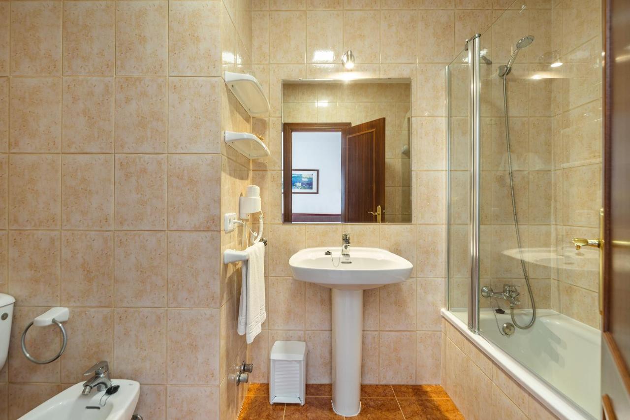 Apartamentos Cala Murada Tennis المظهر الخارجي الصورة